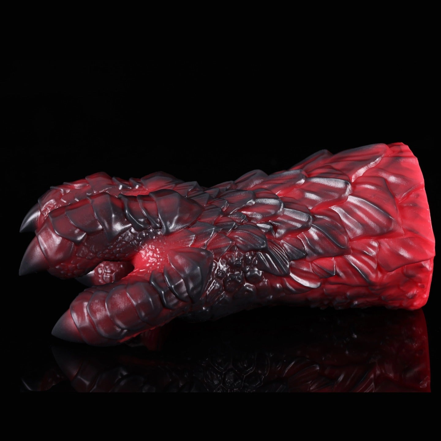 Ignar’s Magma Claw – Dragon Stroker