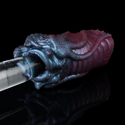 Queen Alien Sucking Pocket Pussy